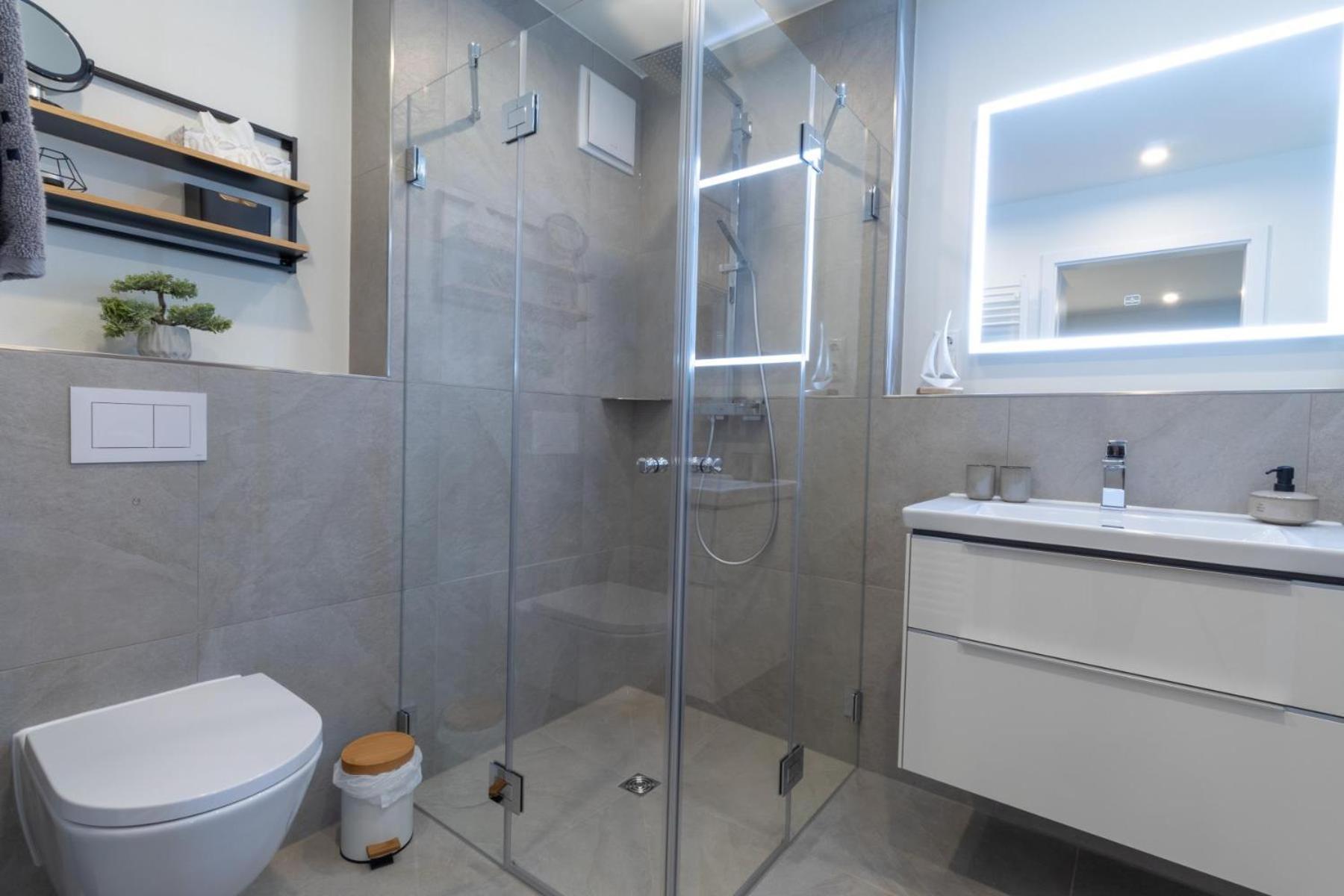 Apartment Dorumer Sielhuus 20 Mit Sauna Und Balkon